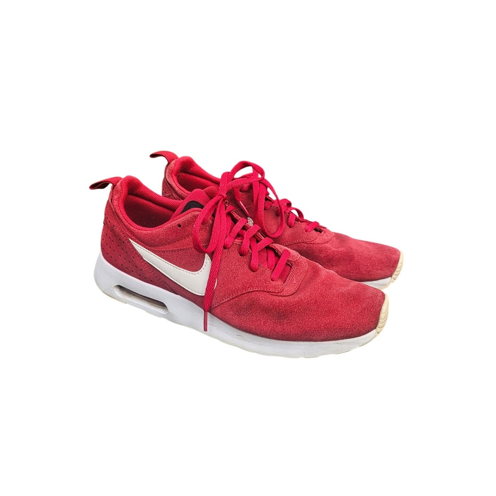 Nike Air Max Tavas Mens 9.5 Red Suede White Swoosh Low Top Sneakers 802611-601 ~